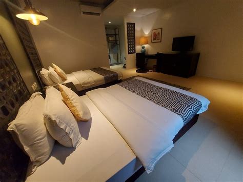 The Oriental Leyte Rooms & Suites.